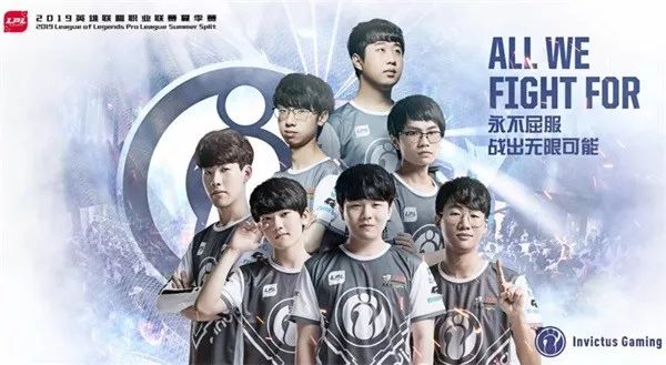 她近五场比 她近五场比